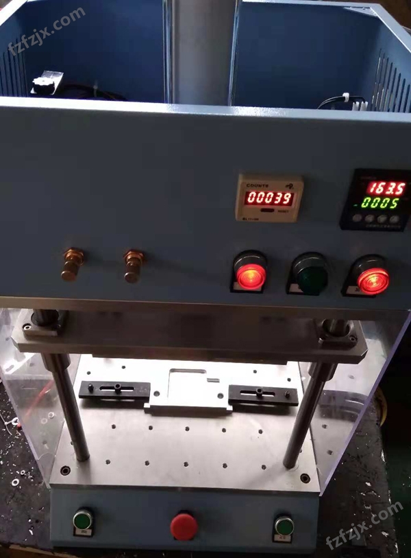 电子油门踏板传感器热铆点焊机